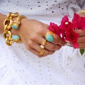 NWT Luxury Bohemian RARE Authentic Julie Vos Amazonite Pearl Hinge Cuff